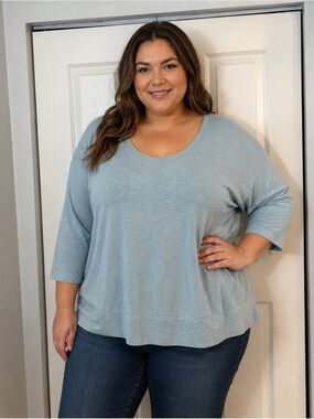 Preswick & Moore Women’s Plus 3X Light Blue Scoop Neck Top